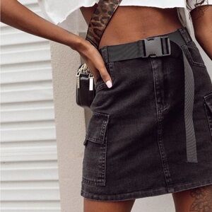 Princess Polly Black Cargo Mini Skirt Size 4 Utility Y2K Belted